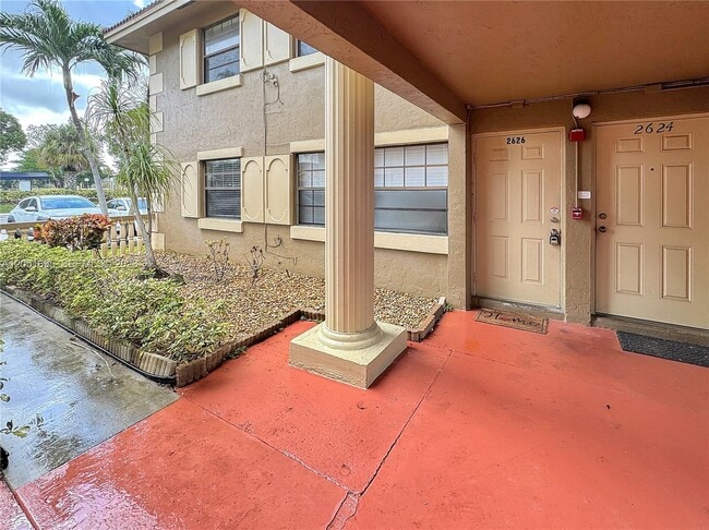 Photo - 2626 Riverside Dr Unit 2626