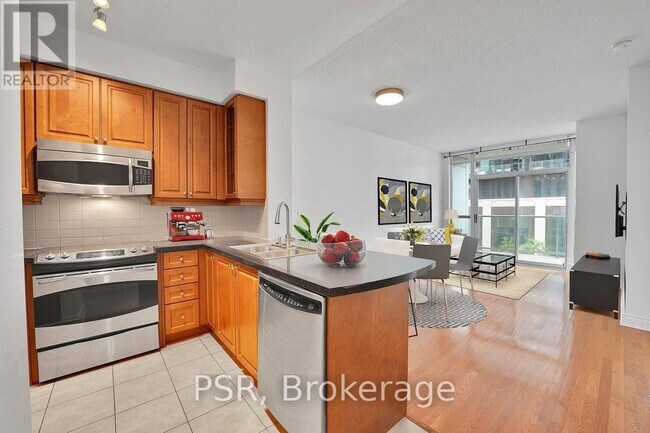 Photo - 1910 Lake Shore Blvd W Unit 903