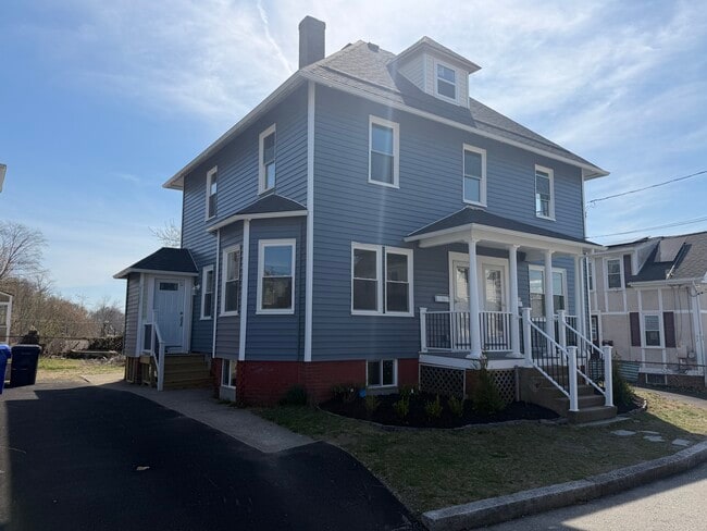 Photo - 90 Washington Ave Unit 90