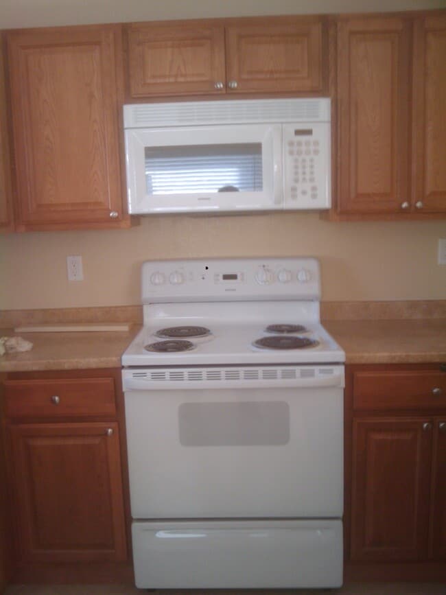 Photo - 247 Royal Palms Dr Unit Front