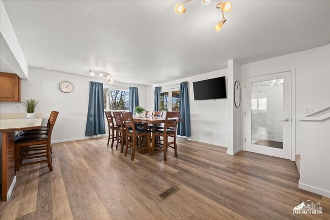 Photo - Manor on the Hill Unit 023-1 (Government Hill Manor)