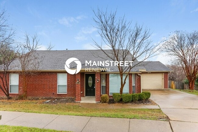 4 Bedroom Pet-Friendly Home in Garland, TX... - 4 Bedroom Pet-Friendly Home in Garland, TX...
