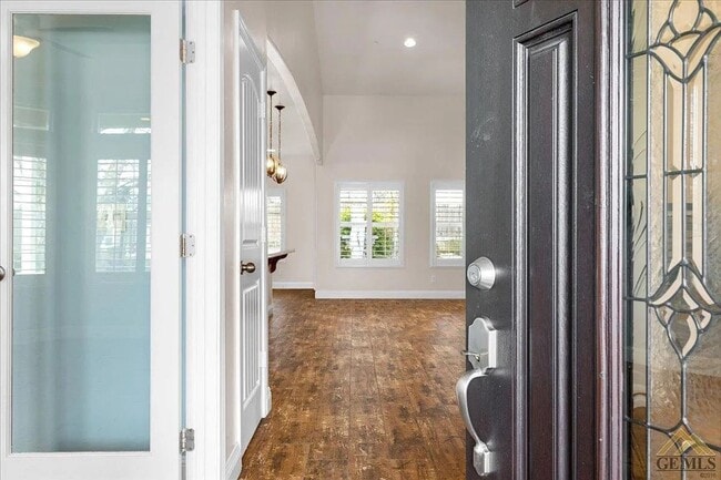 Photo - Charming NW Home with 3-Car Garage in Desirable Neighborhood