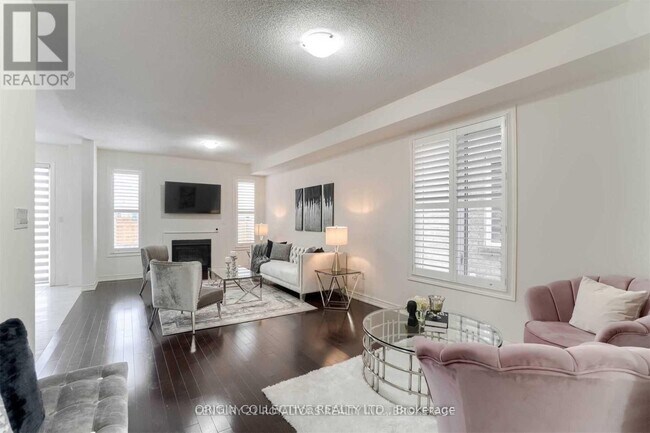 Photo - 15 Germain Cir