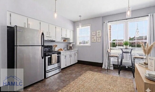 Photo - 219 Abercorn St