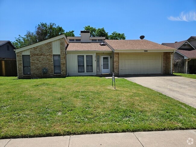 Building Photo - 1518 High Point Dr Rental