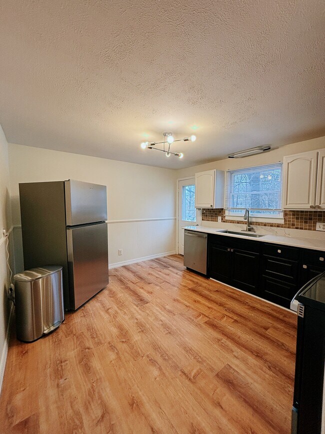 Photo - 1320 Westcott St Unit 1320 Westcott