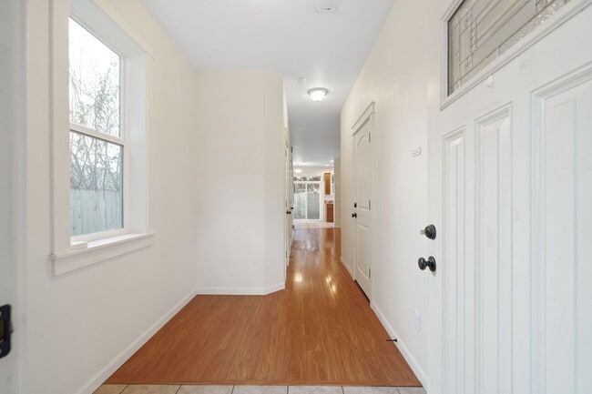 Photo - 1512 SE 117th Ave