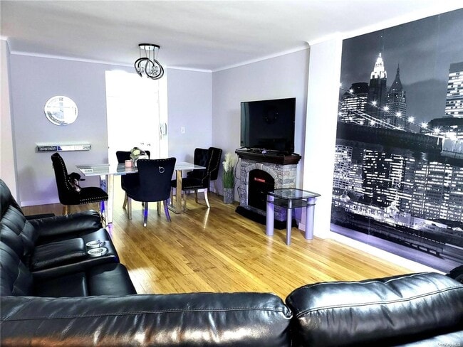 Photo - 64-11 99th St Unidad 109