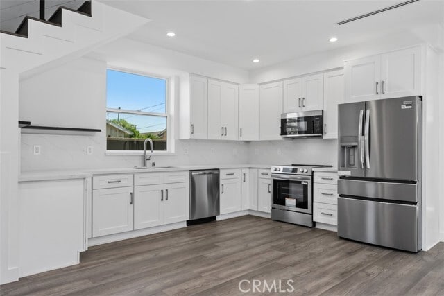 Photo - 1325 W Ash Ave