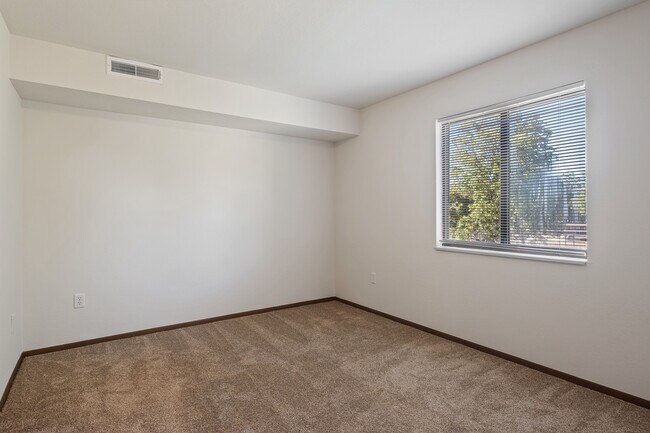 Burtons Landing Apartments