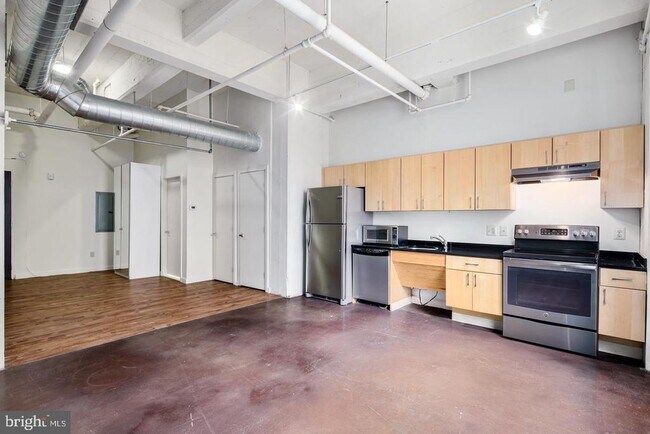 Photo - 412 S 13th St Unit 505