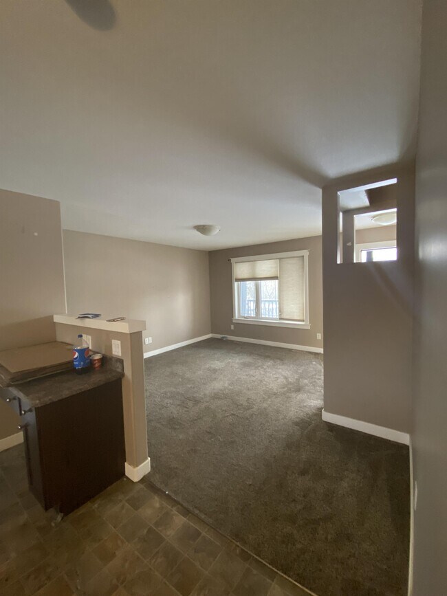 Photo - 467 Halifax St