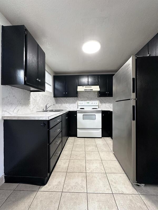 Photo - 305 S 100 E Unit 102