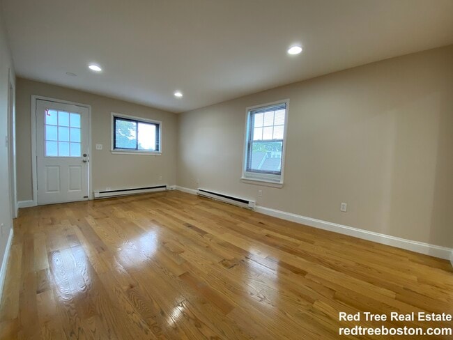 Photo - 9 Boston St Unit 3