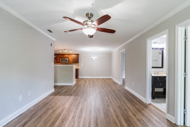 Photo - Crown at Steeple Chase