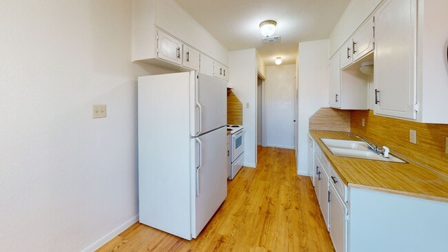 Photo - 3705 Hereford Ln Unidad 3705 A Hereford