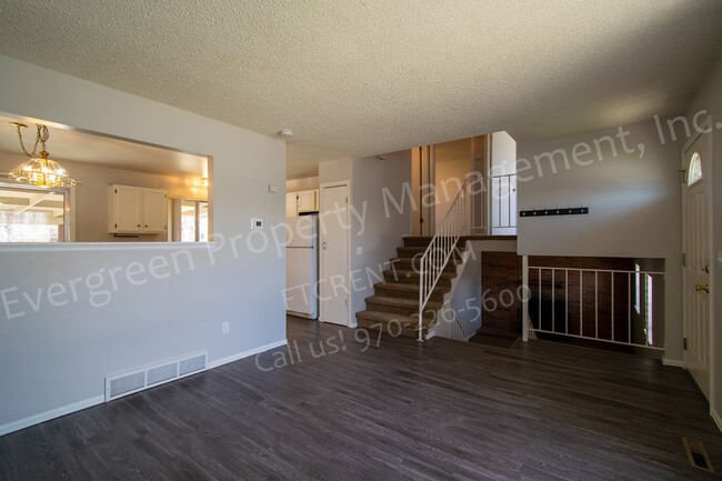 Photo - 4337 Hummingbird Dr