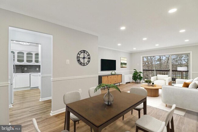 Photo - 10300 Westlake Dr Unidad S304