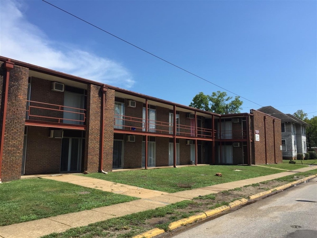 Reed Street Apartments - Reed Street Apartments Unit 1