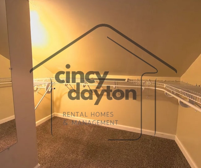 Photo - 1654 Suman Ave