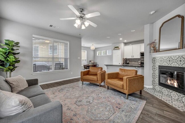 Photo - 411 W St Elmo Rd