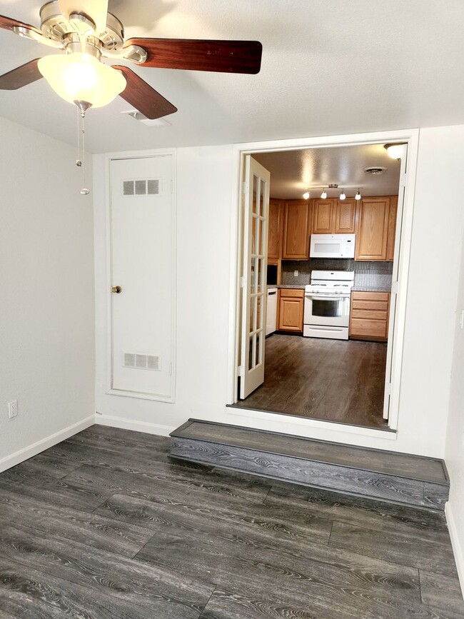 1357 Gary Way