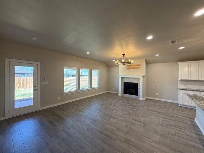 Photo - Beautiful 4 Bedroom 2 Bath Home in Wollforth!