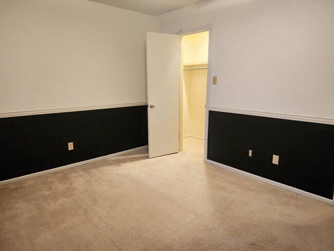 Photo - 1209 Libra Dr