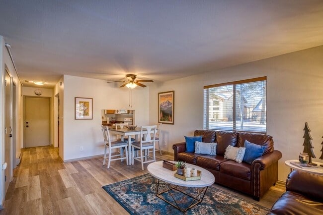 Photo - 34 Talisman Dr