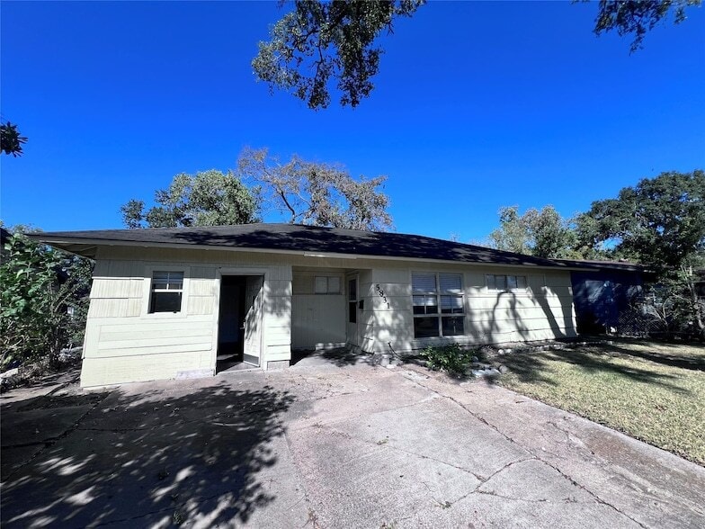 Photo - 5831 Belneath St