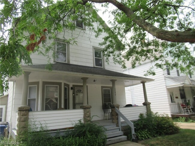 Building Photo - 2080 Halstead Ave Unit 2