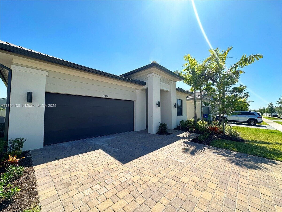 Photo - 17354 SW 46th St Casa