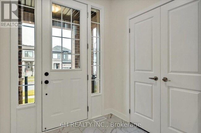 Photo - 816 Griffin Trl