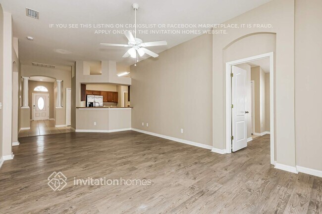 Photo - 9803 White Barn Way