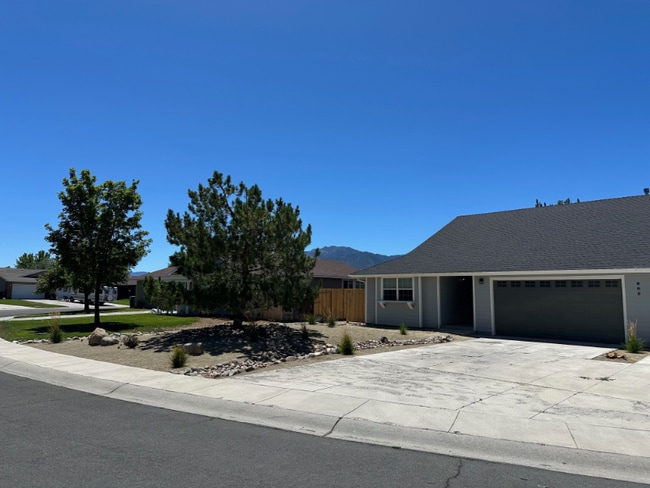 Building Photo - 805 Wagon Dr Rental