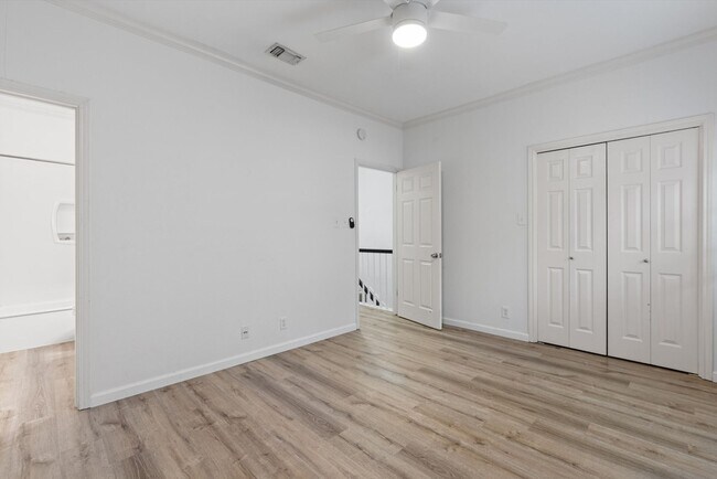 Photo - 1307 Kinney Ave