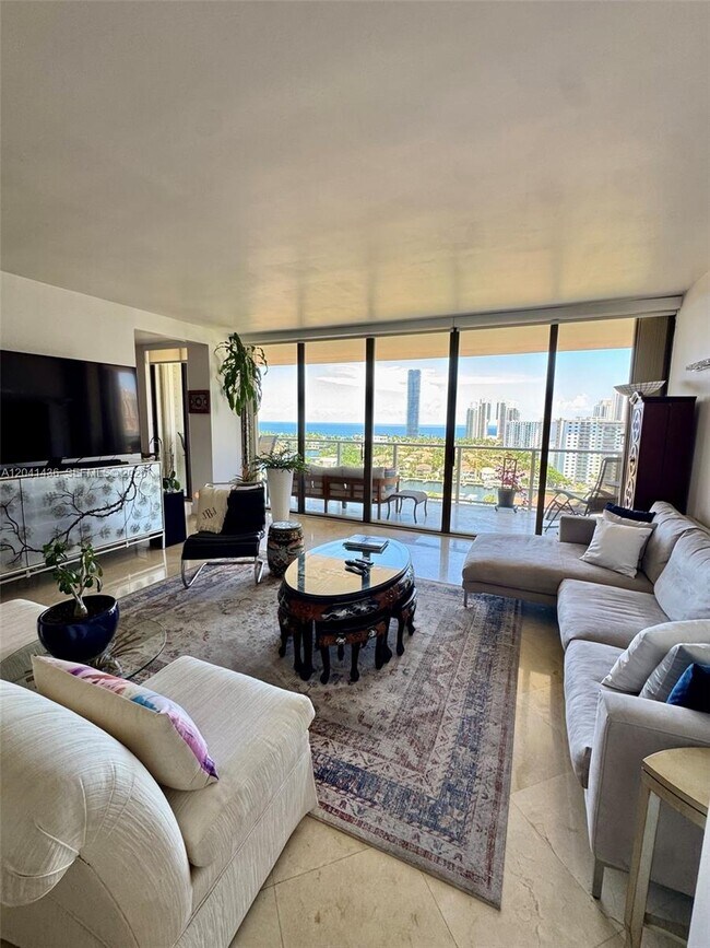 19500 Turnberry Way Unit 15F