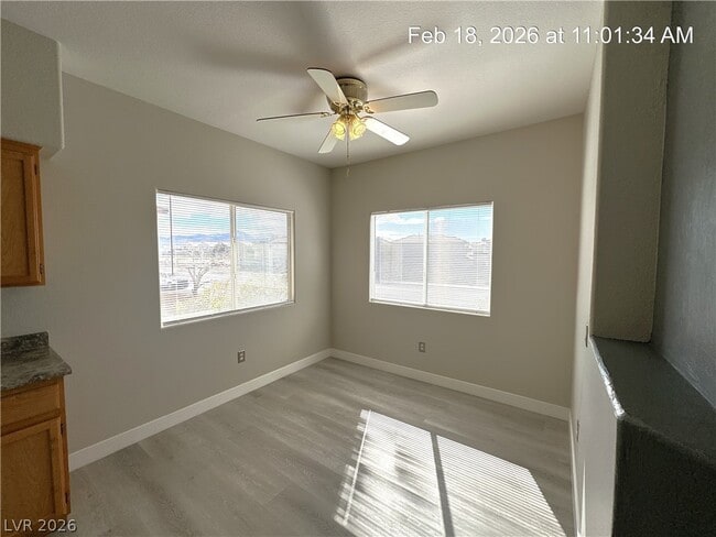 Photo - 1050 E Cactus Ave Unidad 2003