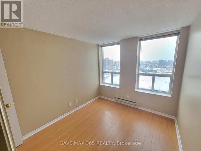 Photo - 330 McCowan Rd Unité 1405