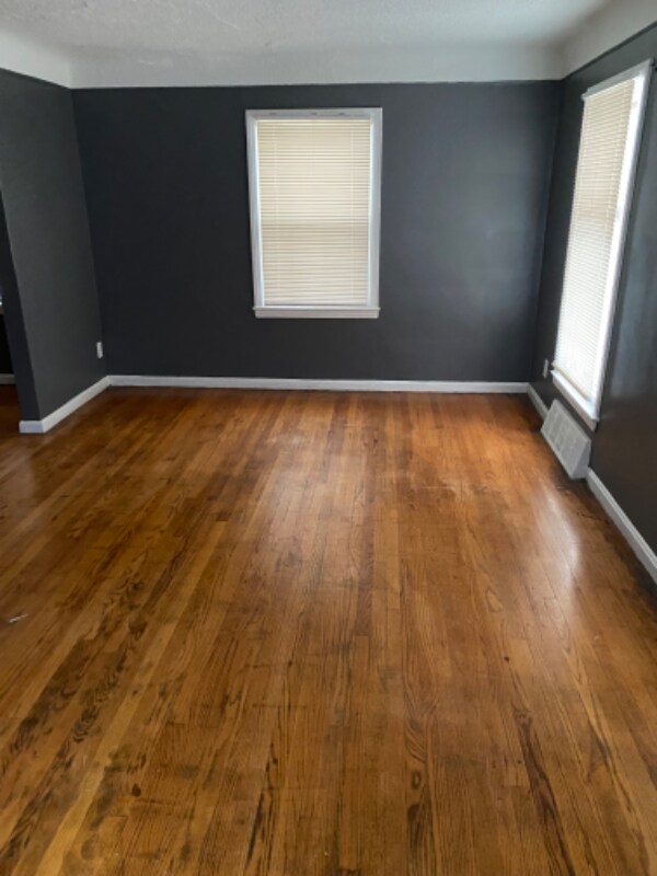 Photo - 15803 Coyle St