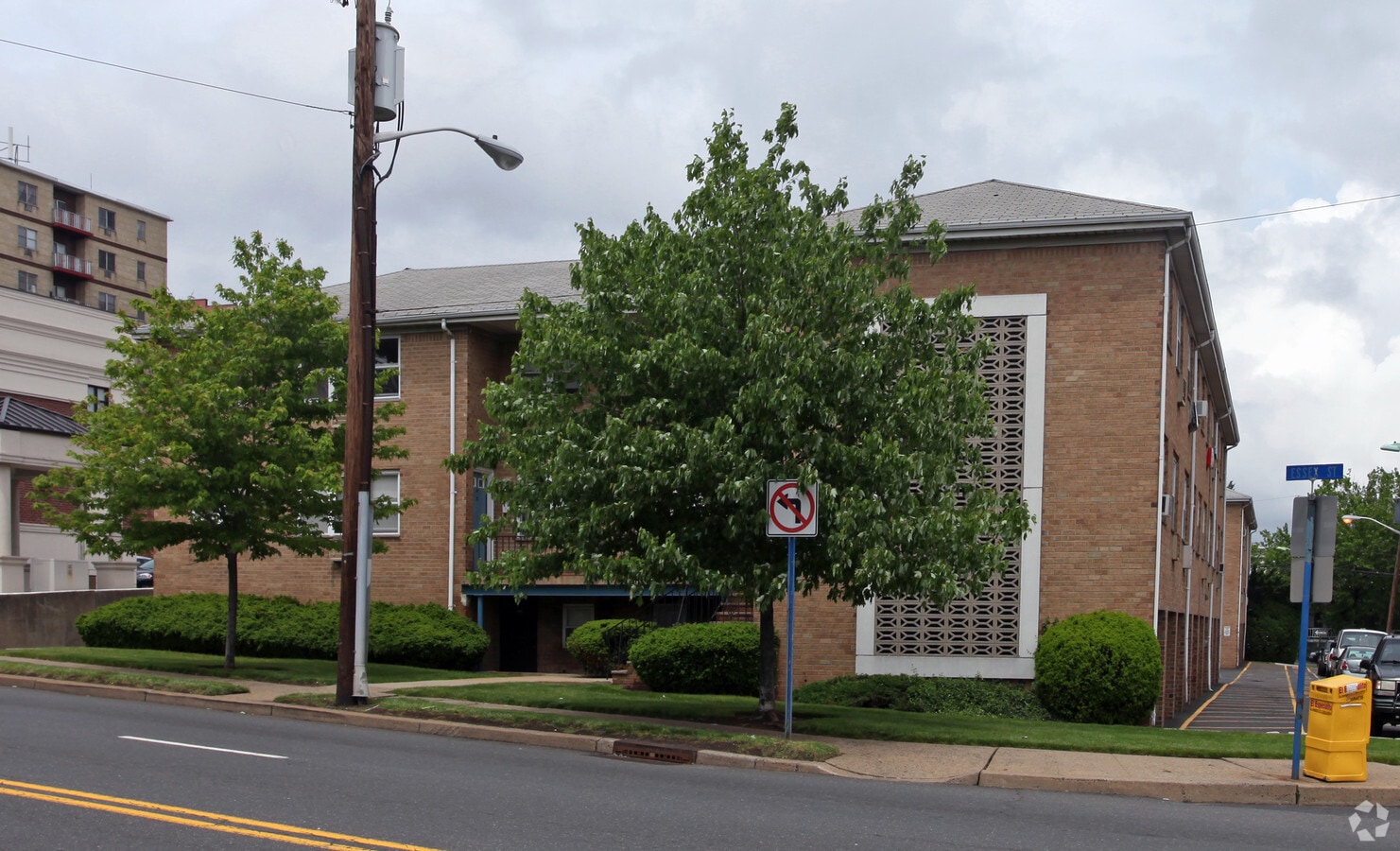 Photo - Lehigh Court