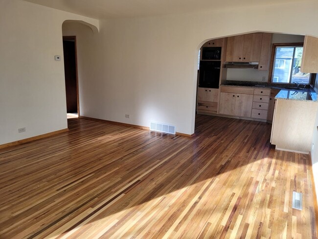 Photo - Whitefish 4 bedroom Unfurnished Home