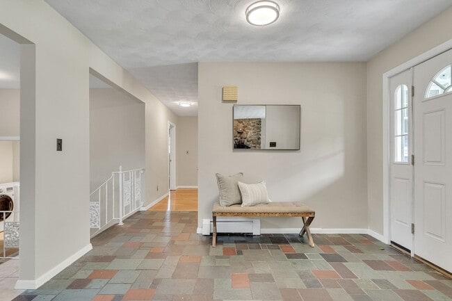 3 Cathy Rd