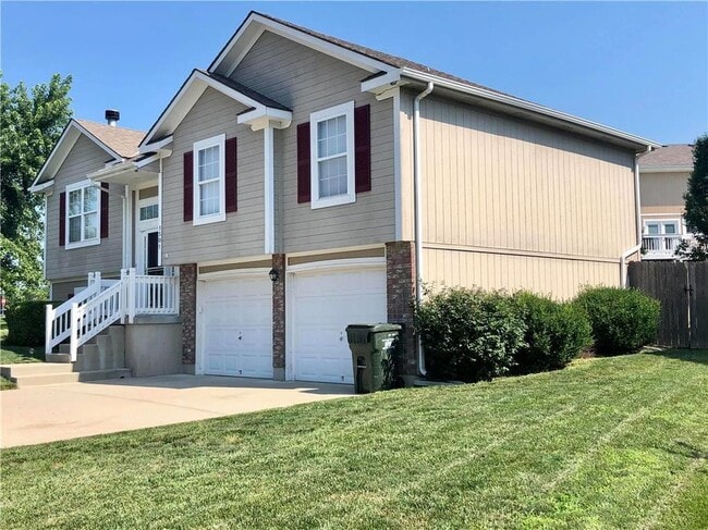 Photo - 1501 Stoneybrooke Dr