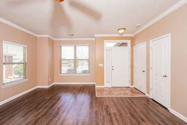 Photo - 4800 Deer Foot Cove