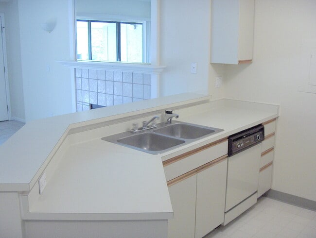 Photo - "Charming 2-Bed, 2-Bath Condo Retreat in Boulder – Cozy 995 Sq. Ft. Haven Awaits!" Unidad 3032