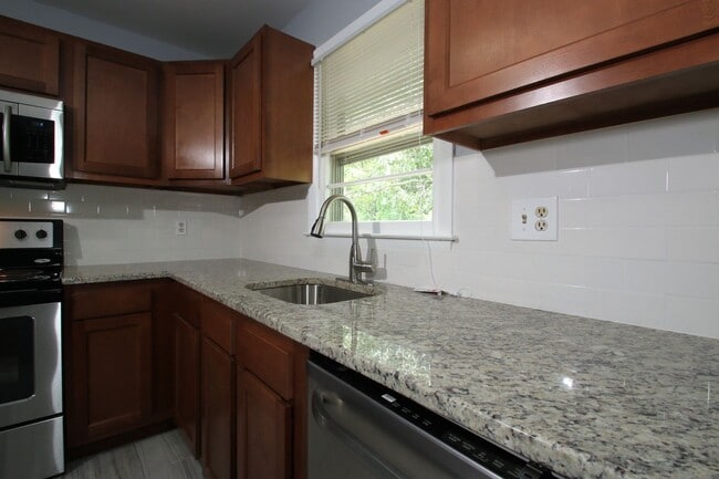 Photo - 39 High Top Cir Unit 2rd Fl Right