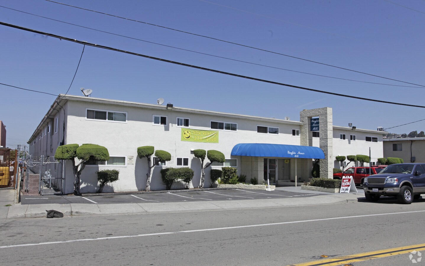 Photo - Bay Fair Manor