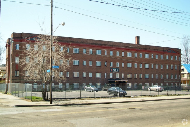 Photo - Park 85 Apartments